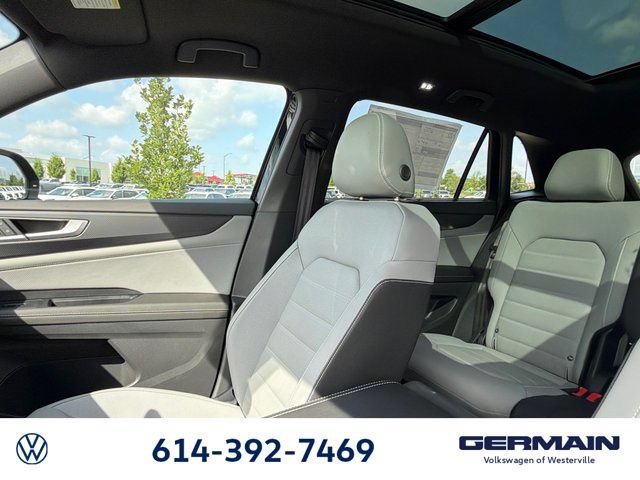 New 2026 Volkswagen Atlas Cross Sport SEL R-Line AWD/4WD image 21