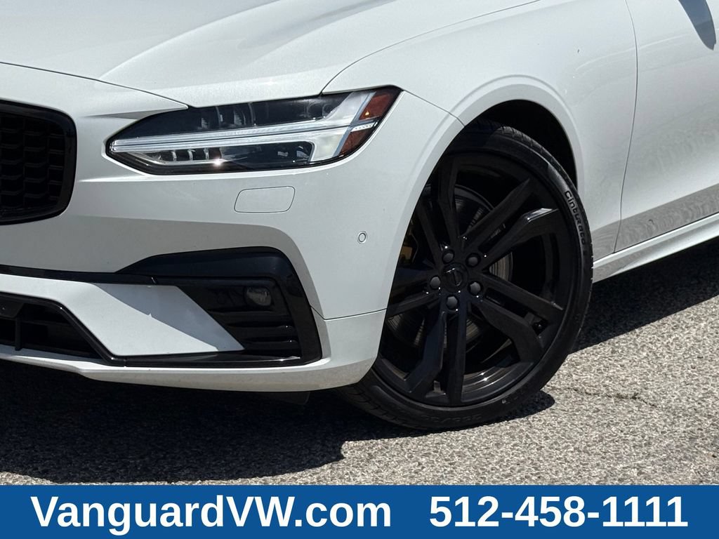 Used 2022 Volvo S90 B6 R-Design w/ Advanced Package AWD/4WD image 5