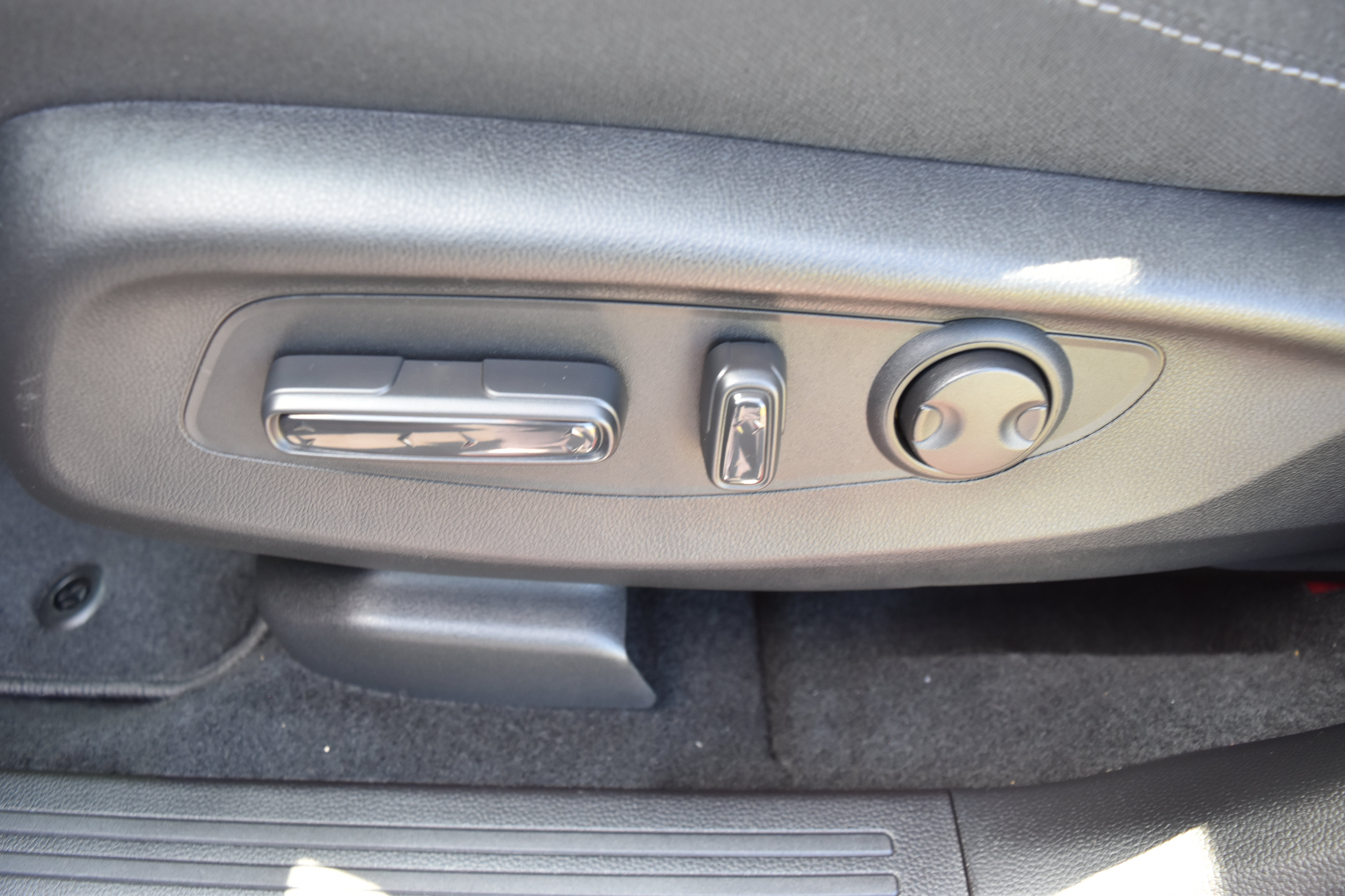 Certified 2026 Honda CR-V EX image 13
