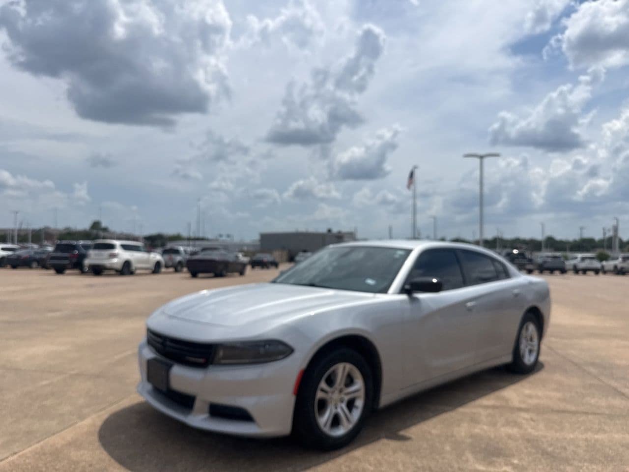 Used 2023 Dodge Charger SXT RWD image 8
