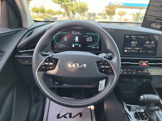 New 2026 Kia Niro LX FWD image 8