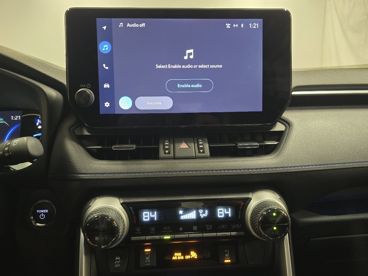 Certified 2025 Toyota RAV4 XSE w/ Weather Package image 31