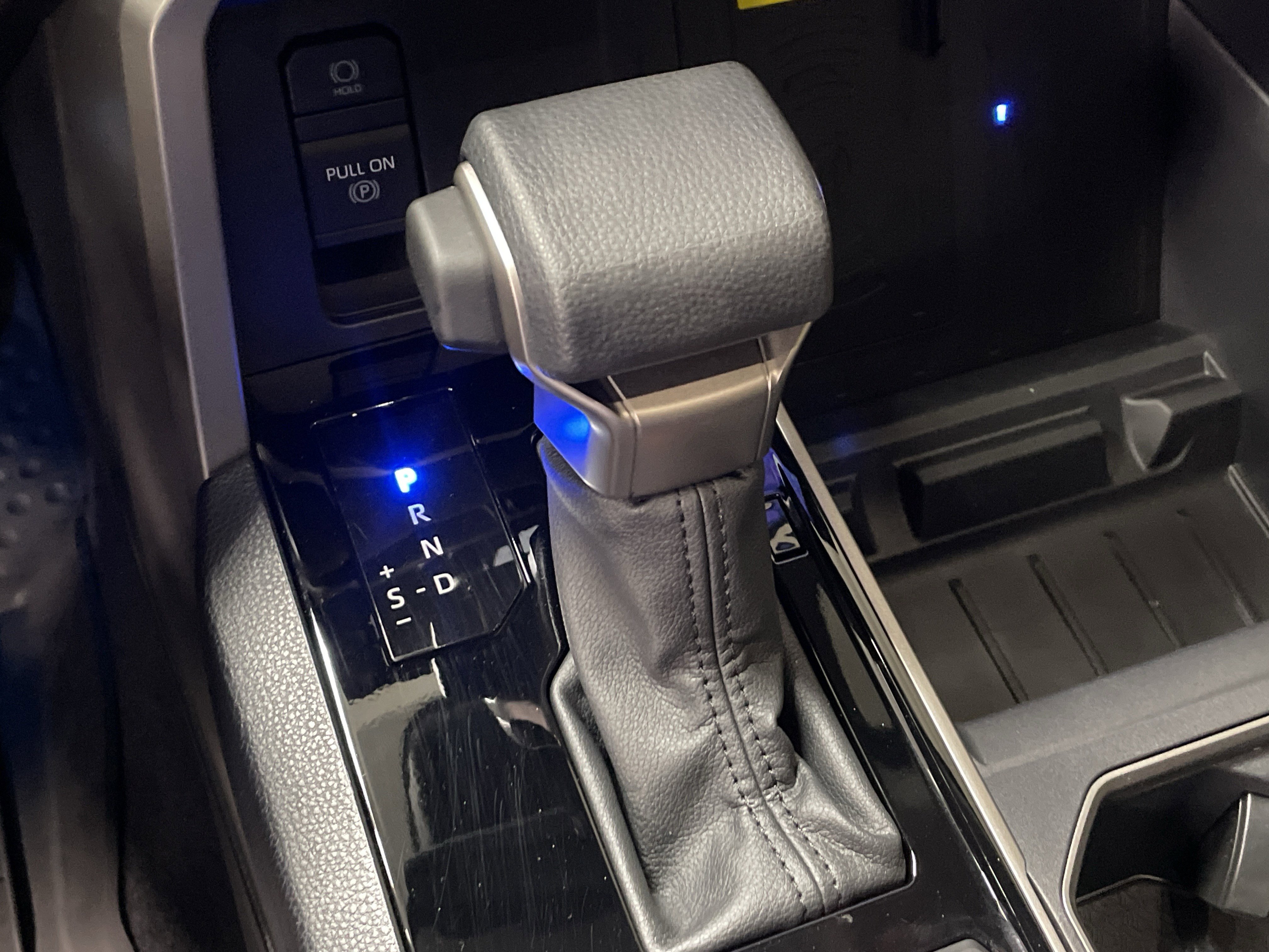 Used 2024 Toyota Tundra SR5 w/ SR5 Convenience Package RWD image 26