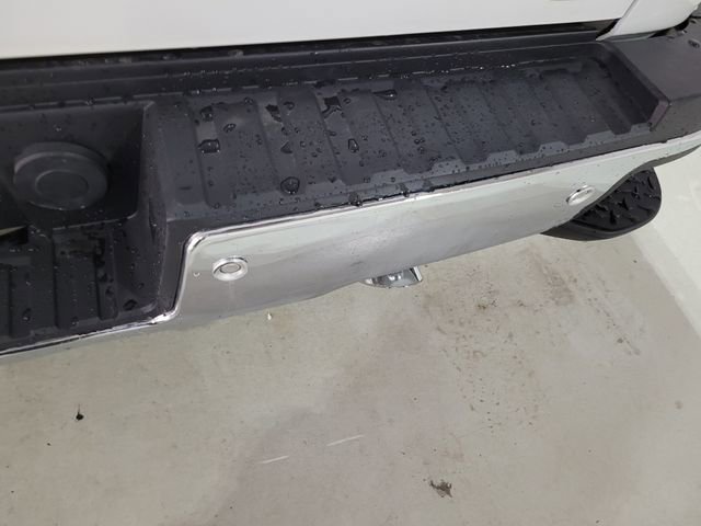 Used 2018 Chevrolet Silverado 1500 LT w/ Texas Edition image 10