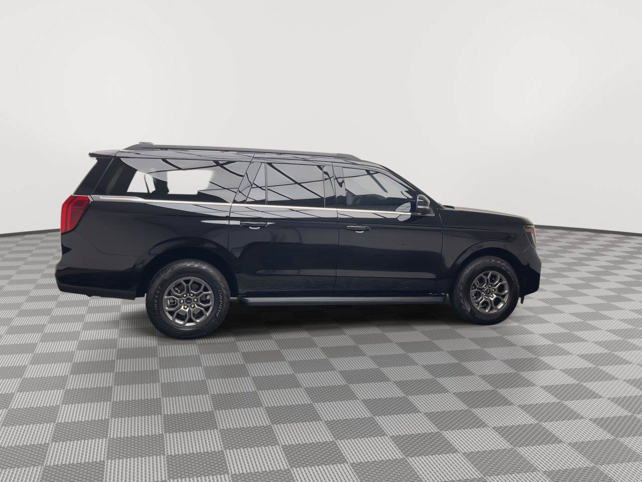 Certified 2026 Ford Expedition Max Active AWD/4WD image 43