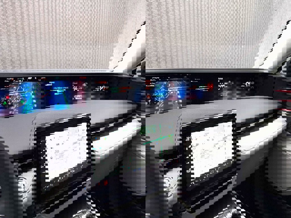 New 2026 Lincoln Nautilus Premier w/ Equipment Group 102A image 30