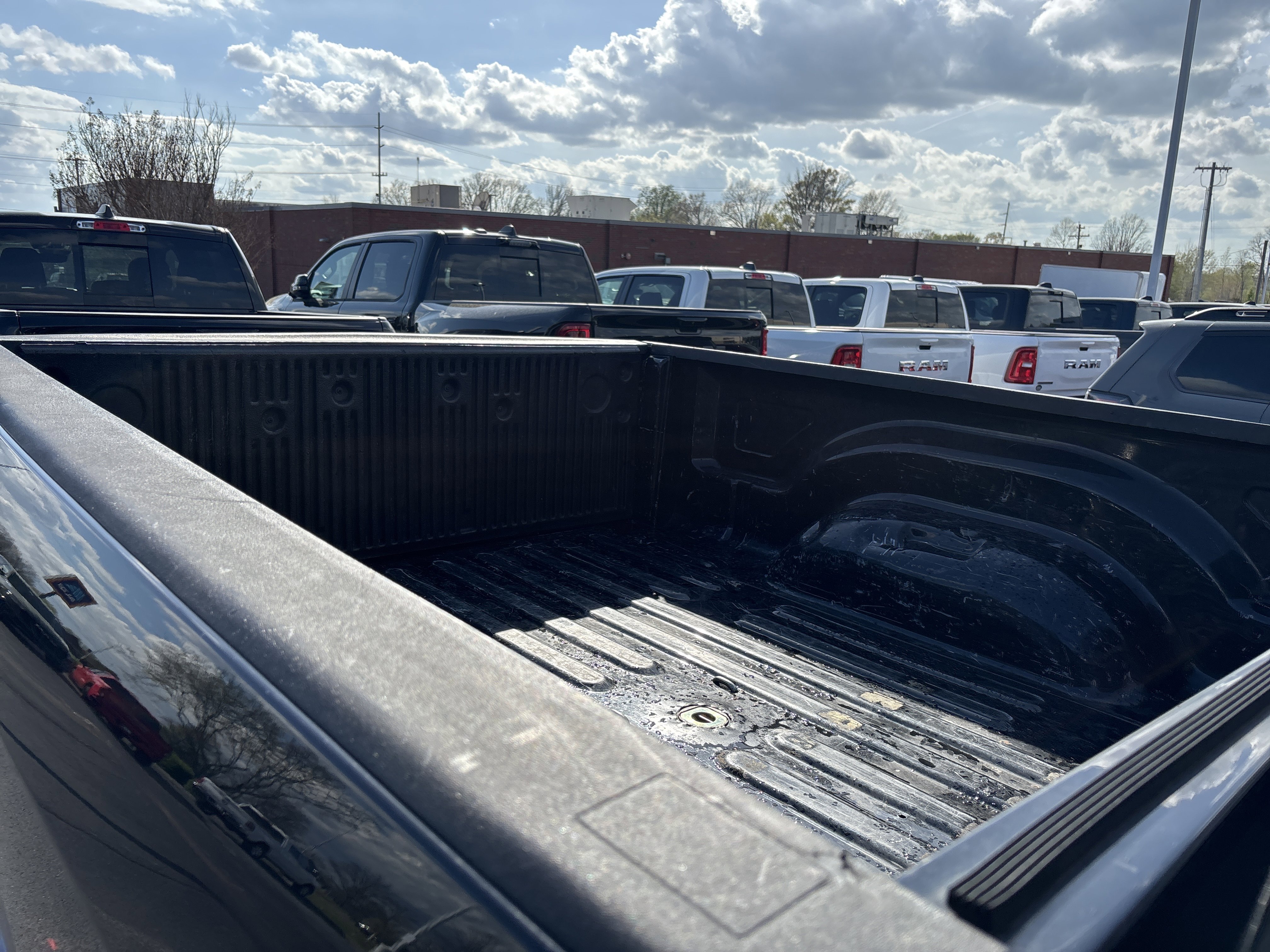 Used 2015 RAM 2500 Laramie image 8