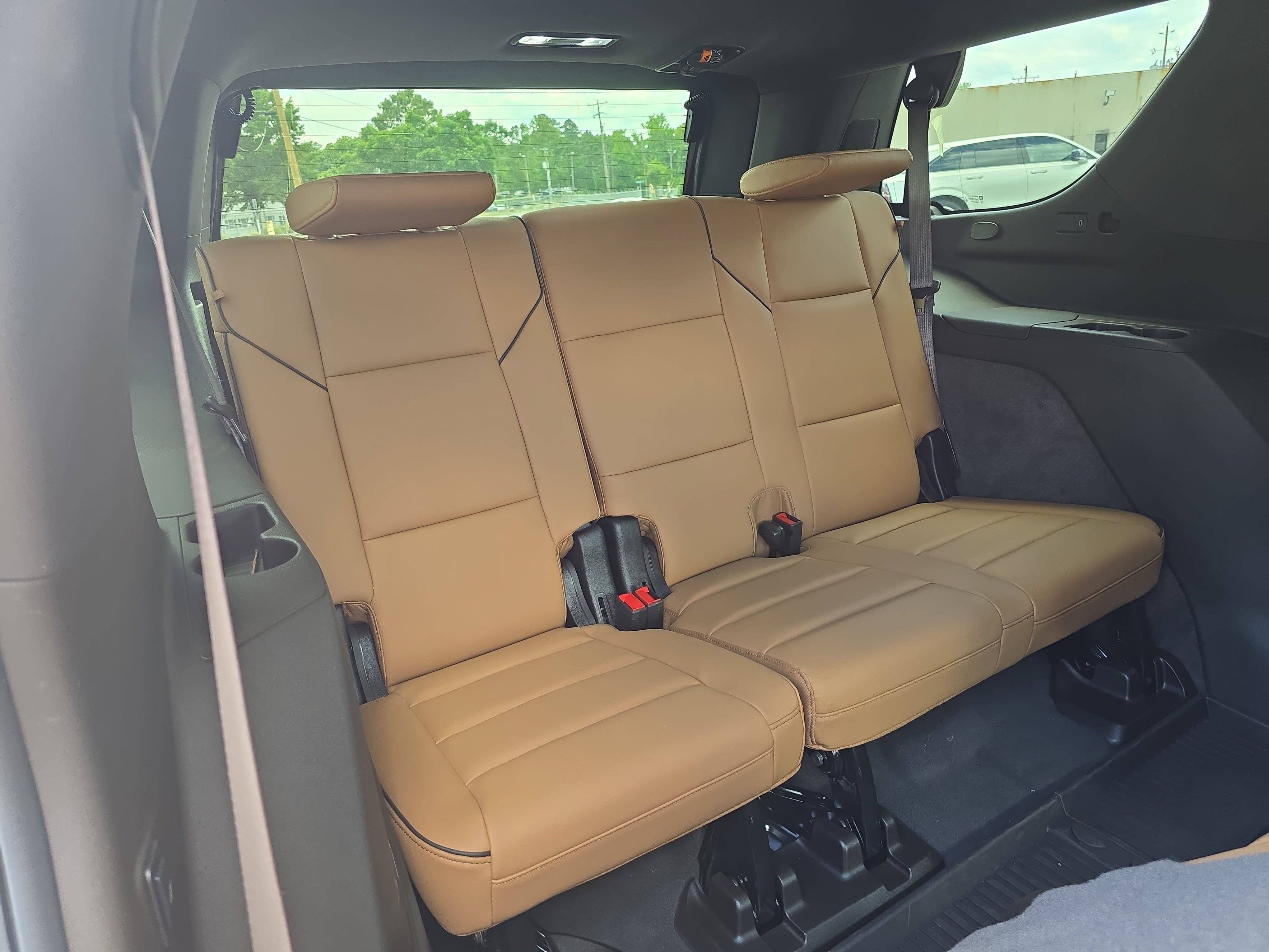 New 2025 Cadillac Escalade Premium Luxury w/ Touring Package AWD/4WD image 15