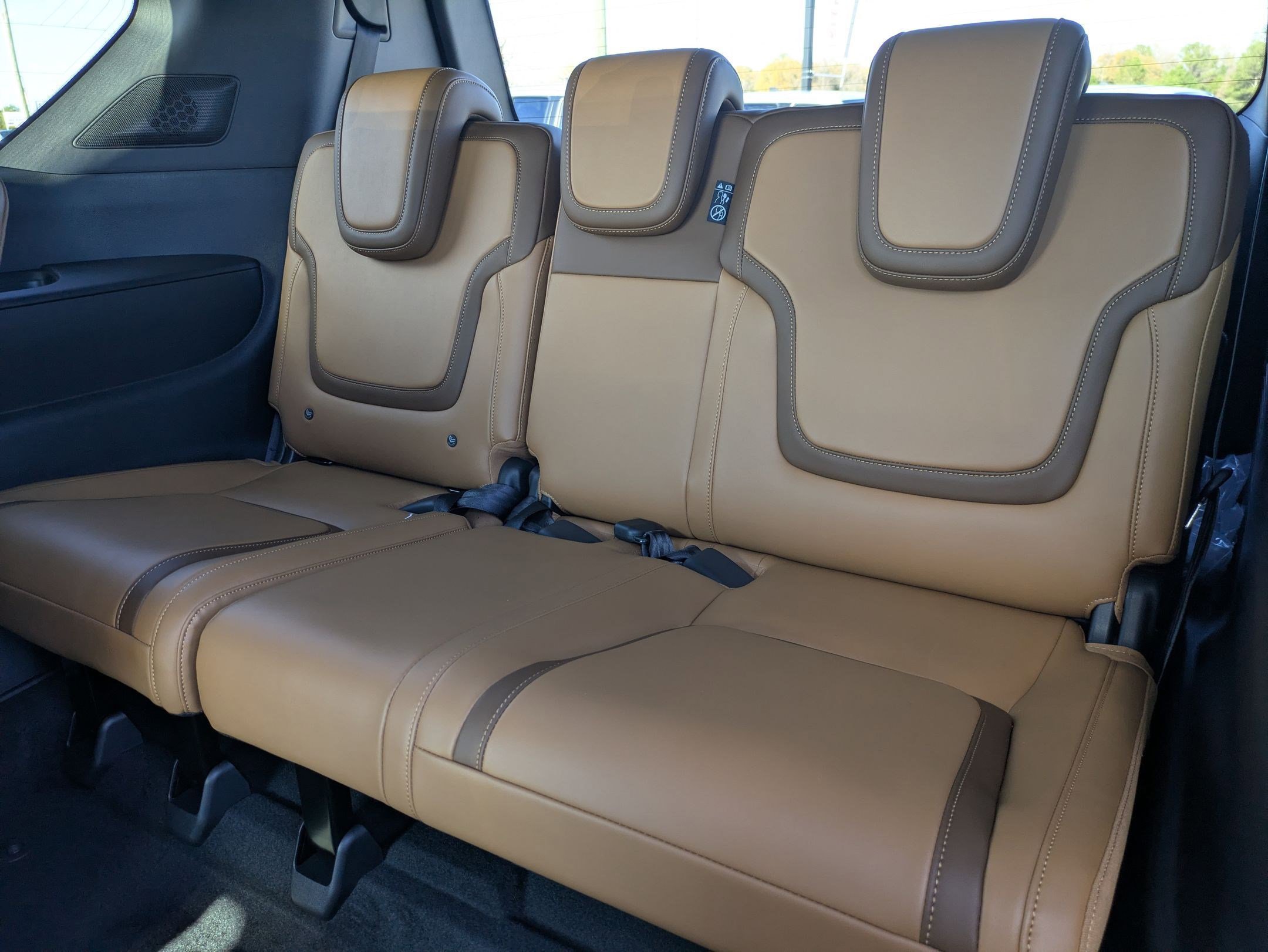 New 2026 Nissan Armada SL w/ Captain's Chari Seat Package RWD image 25