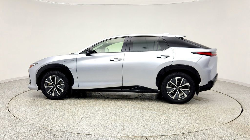 Used 2023 Lexus RZ 450e Premium w/ Technology Package image 8
