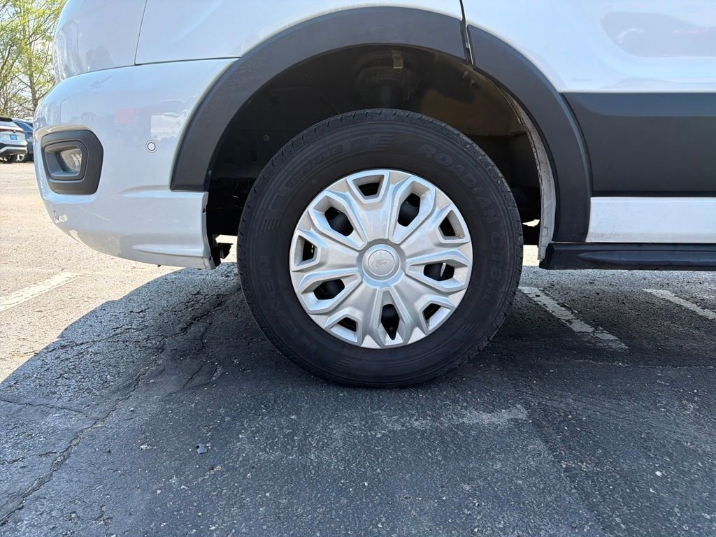 Used 2023 Ford Transit 350 XLT image 30