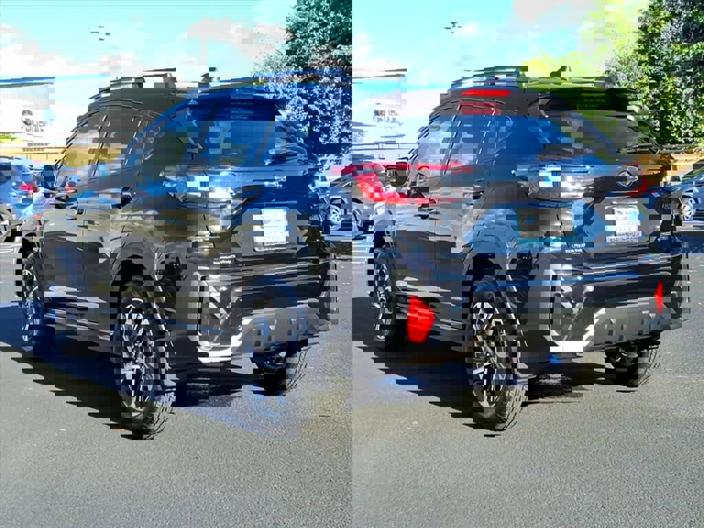 Certified 2025 Subaru Crosstrek 2.0i Premium image 4