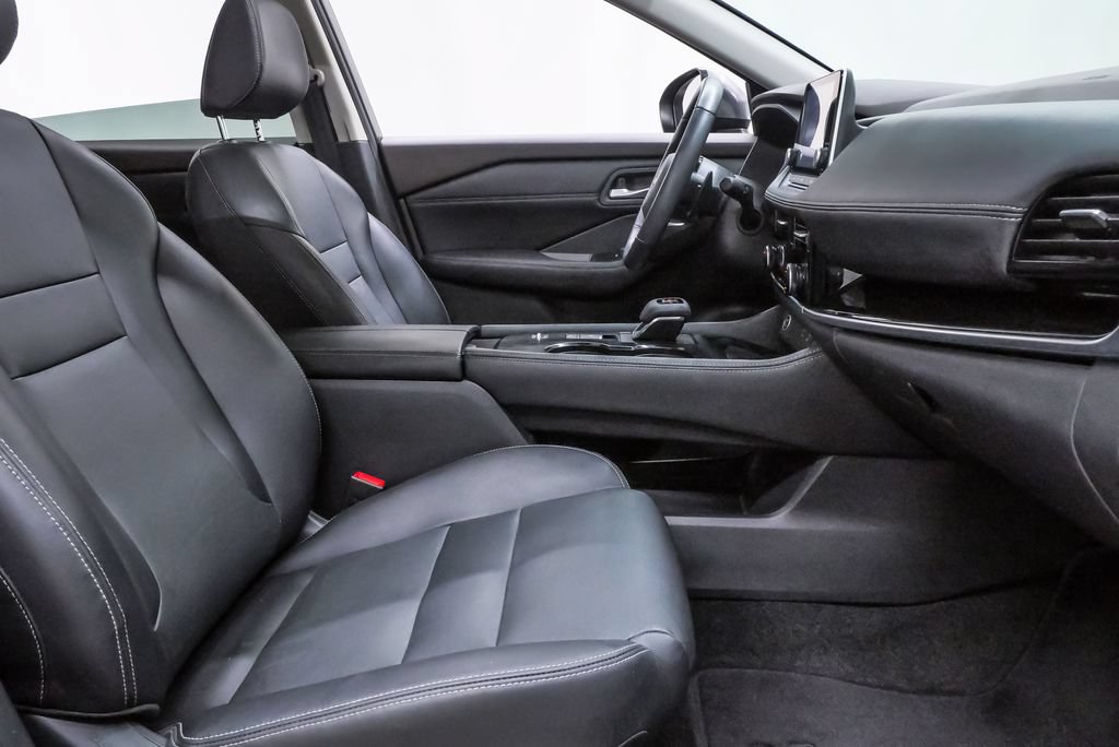 Used 2023 Nissan Rogue SL FWD image 14