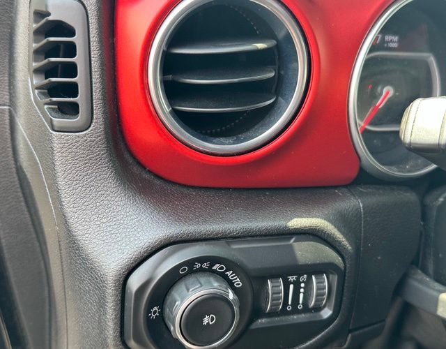 Used 2021 Jeep Wrangler Unlimited Rubicon AWD/4WD image 24