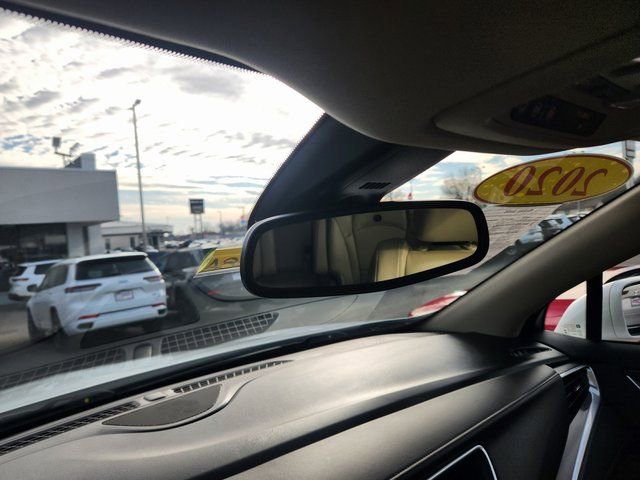 Used 2020 Buick Enclave Premium w/ Sun and Sites Package image 16