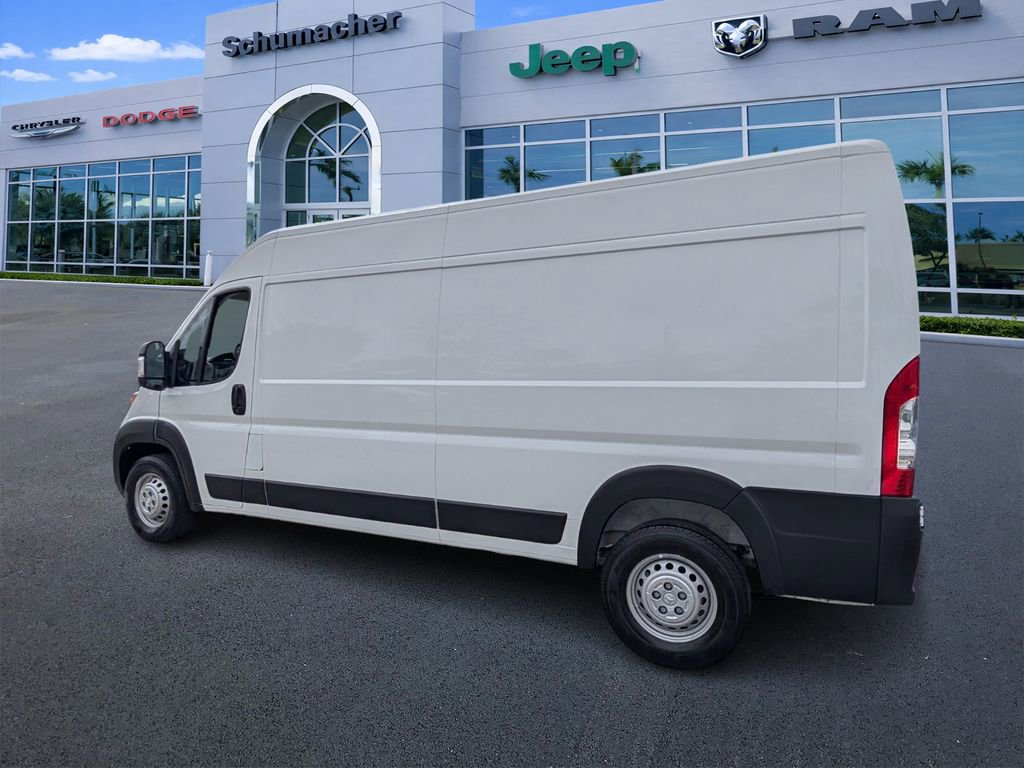Used 2024 RAM ProMaster 2500 w/ Convenience Group FWD image 5