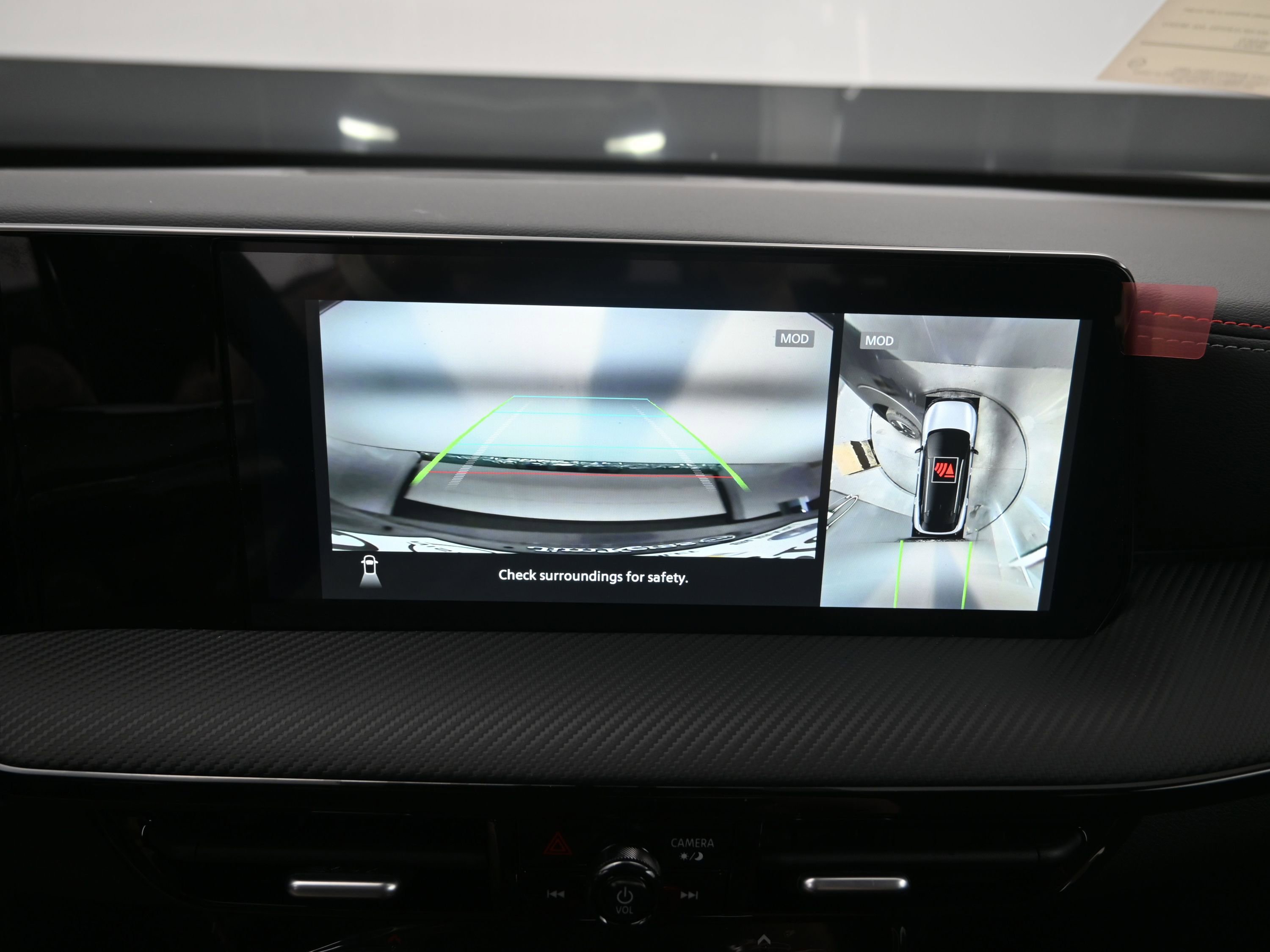 New 2026 Nissan Kicks SR w/ SR Premium Package image 16