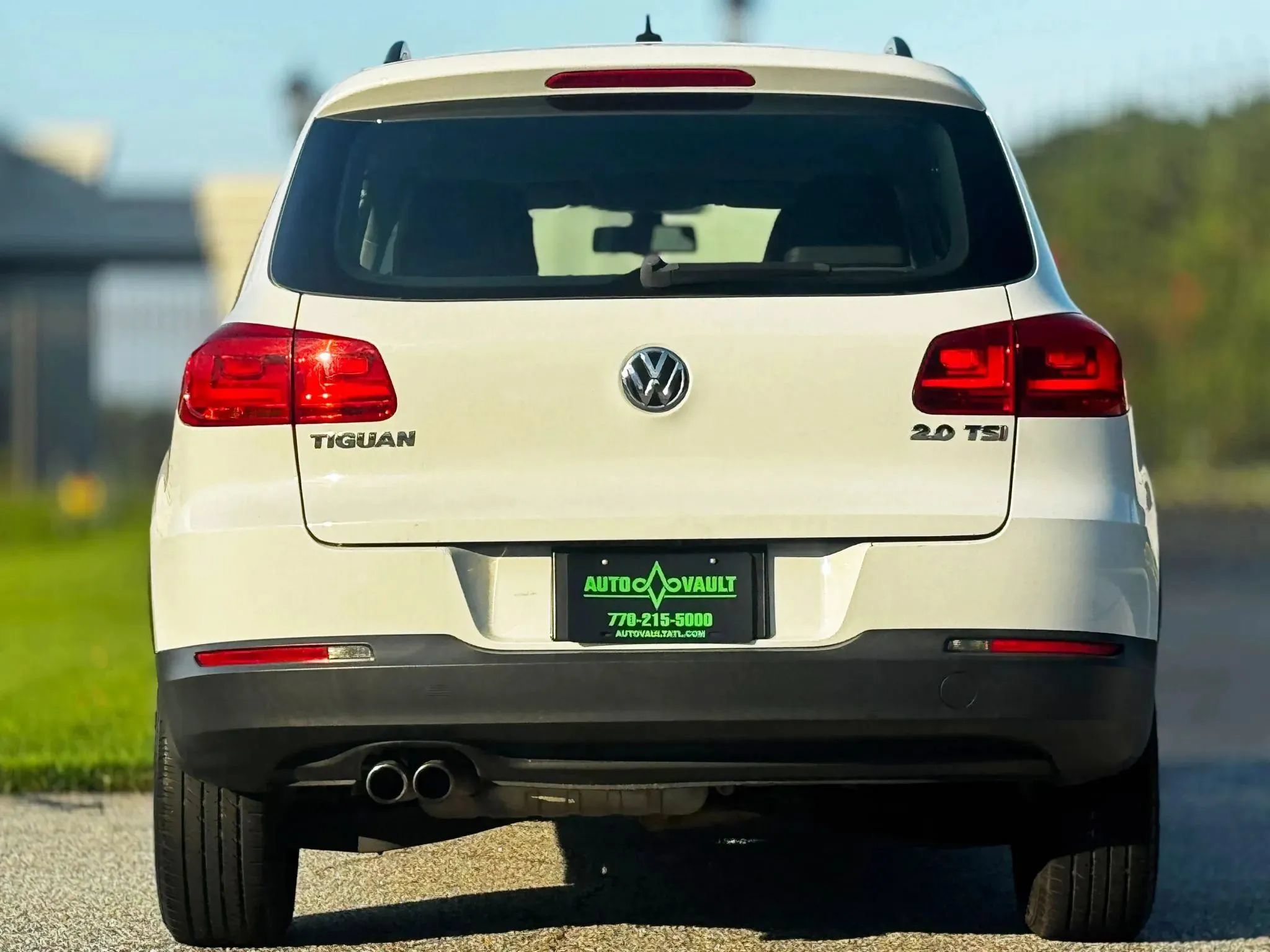 Used 2016 Volkswagen Tiguan S FWD image 10