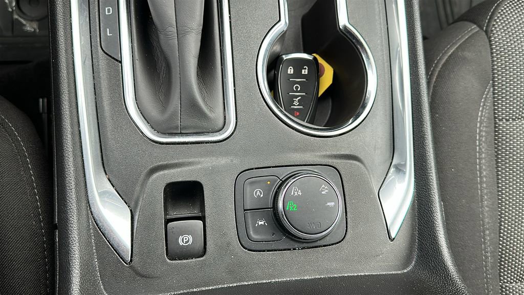 Certified 2023 Chevrolet Traverse LT w/ Midnight/Sport Edition image 25