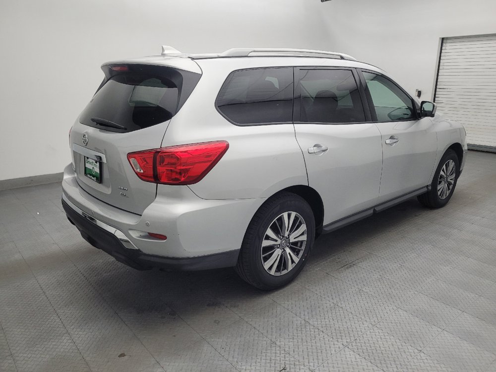 Used 2019 Nissan Pathfinder SL AWD/4WD image 9