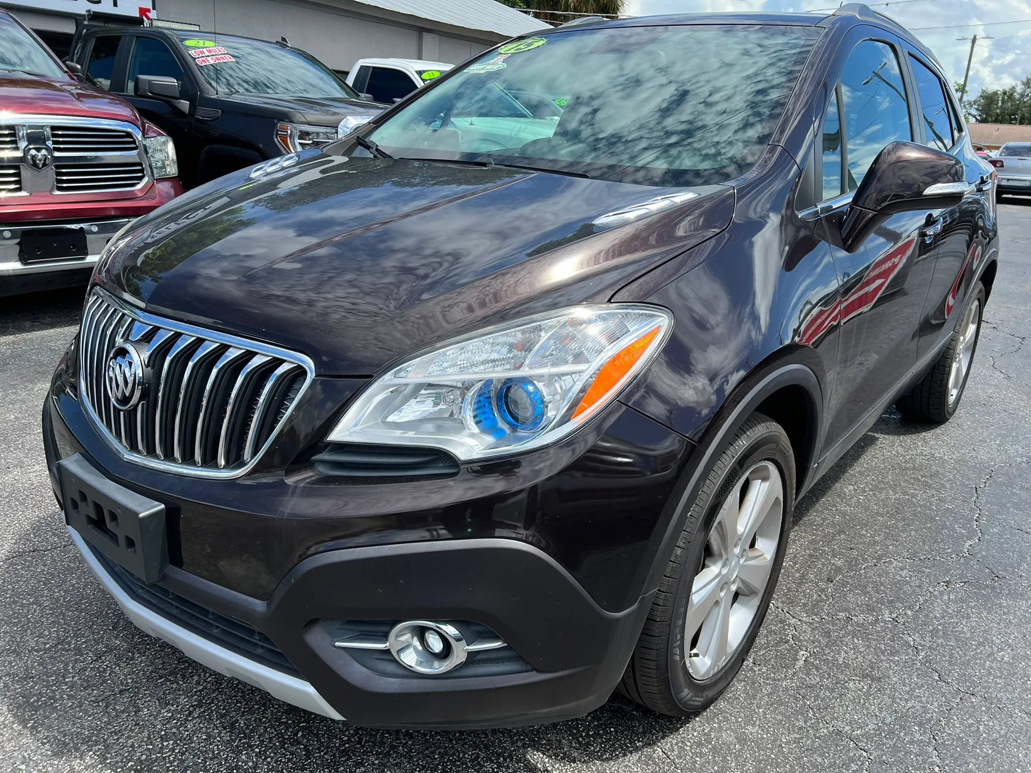 Used 2015 Buick Encore Leather AWD/4WD image 2