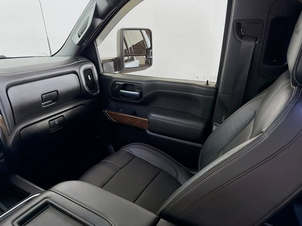 Used 2021 Chevrolet Silverado 3500 High Country w/ Z71 Off-Road Package AWD/4WD image 22