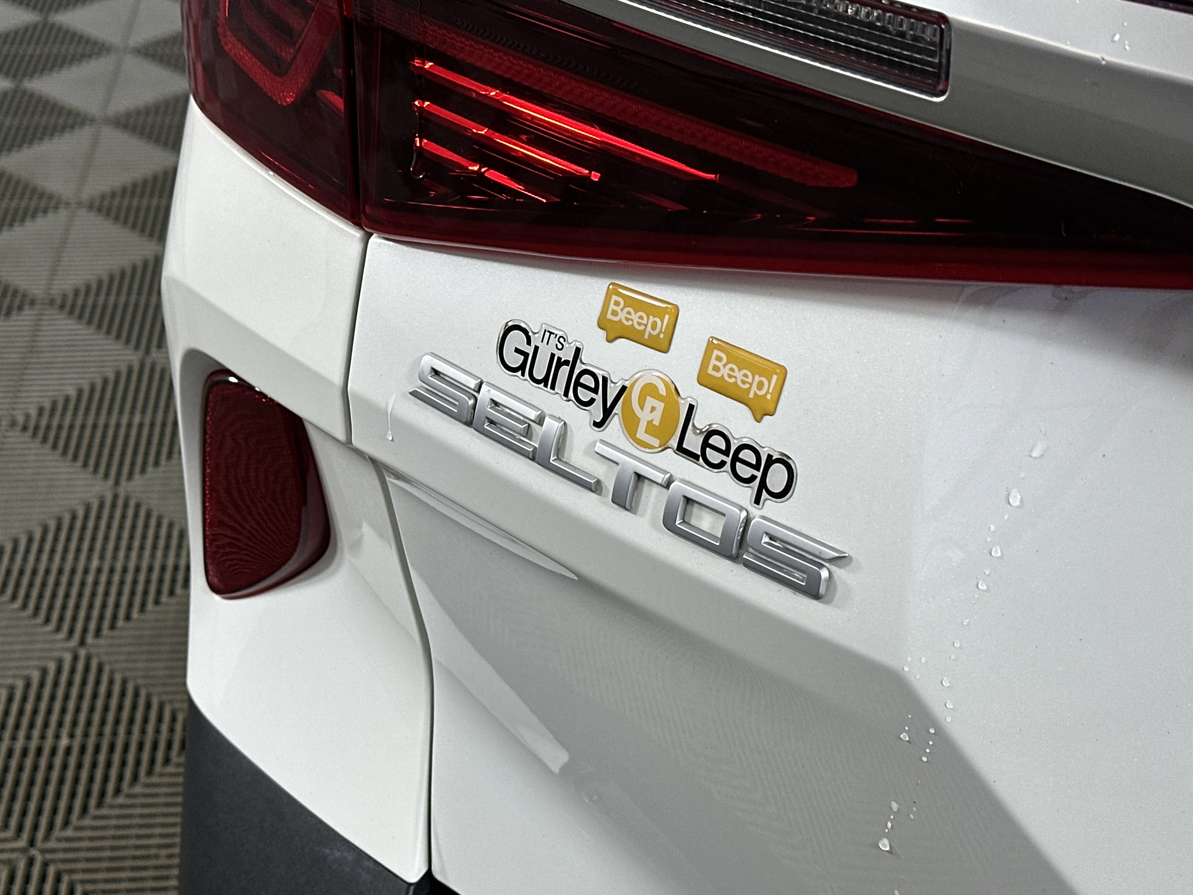 Certified 2023 Kia Seltos SX w/ SX Sunroof Package image 15