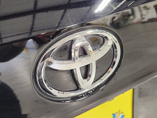 Used 2022 Toyota Highlander XSE FWD image 31