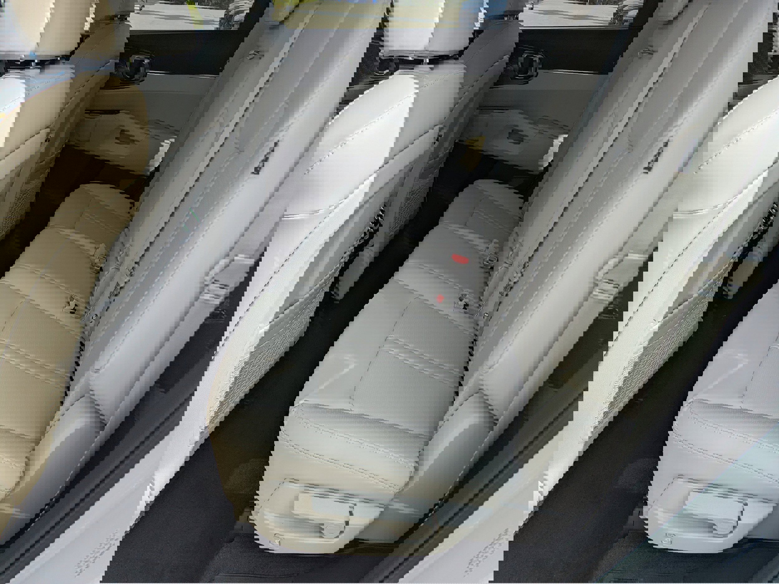 New 2026 Kia Sorento S image 5