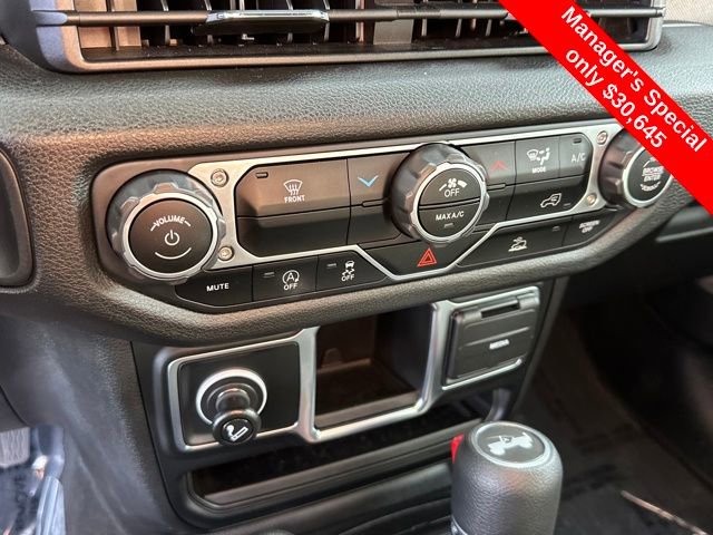 Used 2024 Jeep Wrangler Sport image 21