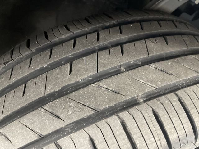 Used 2022 Volvo XC60 T8 Inscription w/ Advanced Package image 43