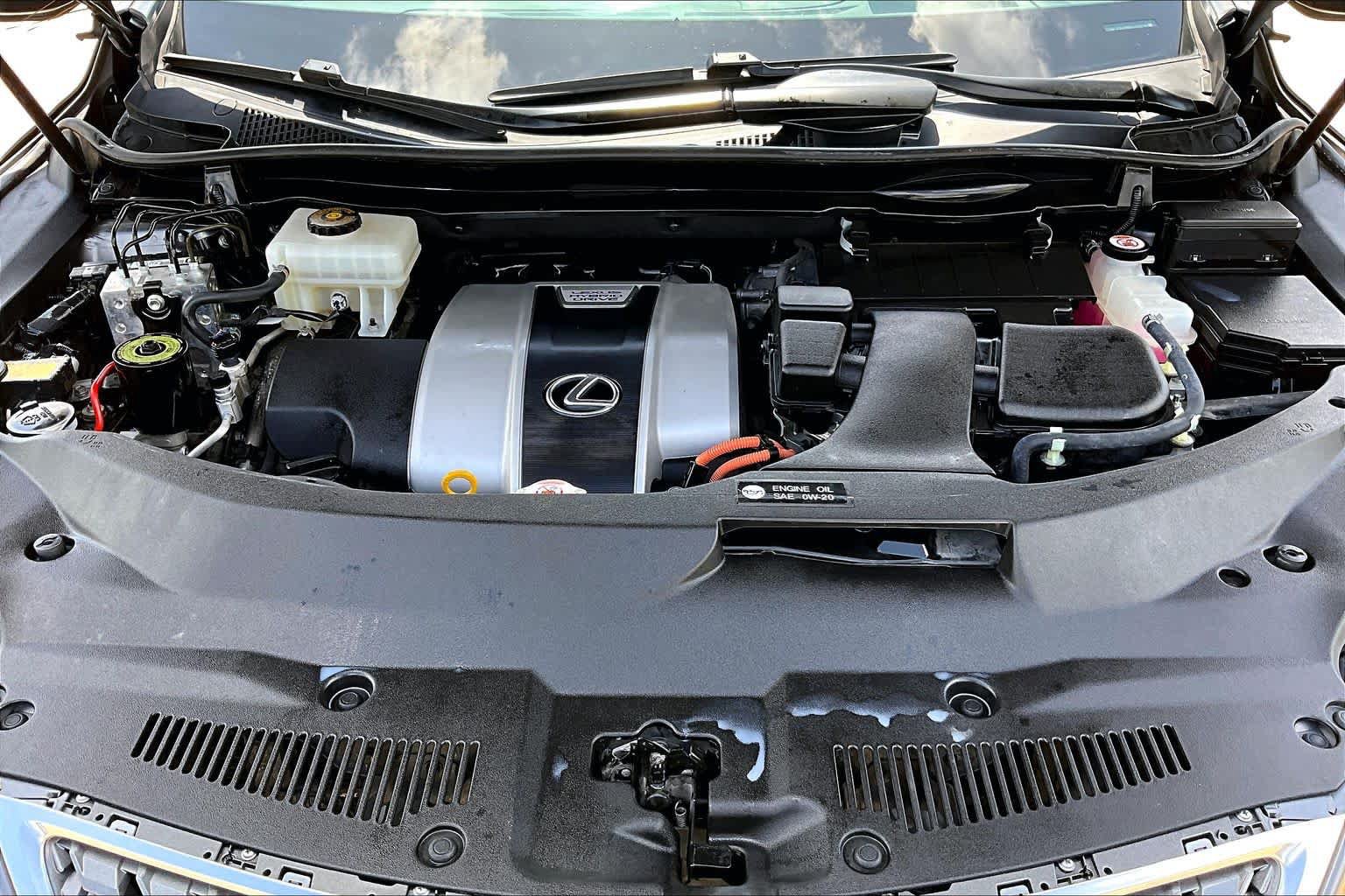 Used 2020 Lexus RX 450h AWD w/ Luxury Package image 32