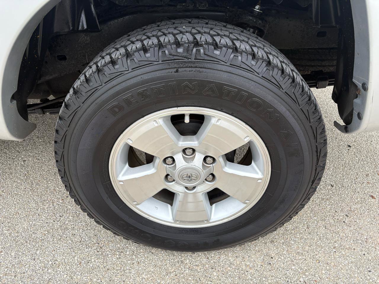 Used 2010 Toyota Tacoma PreRunner RWD image 6