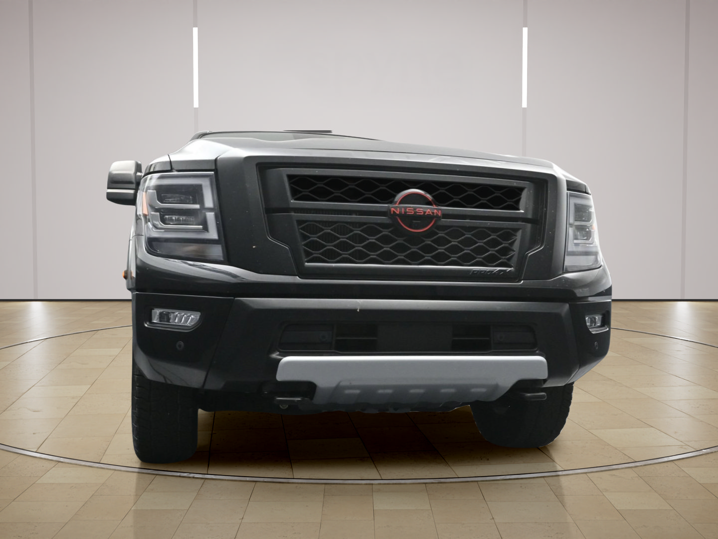 Certified 2024 Nissan Titan XD AWD/4WD image 26