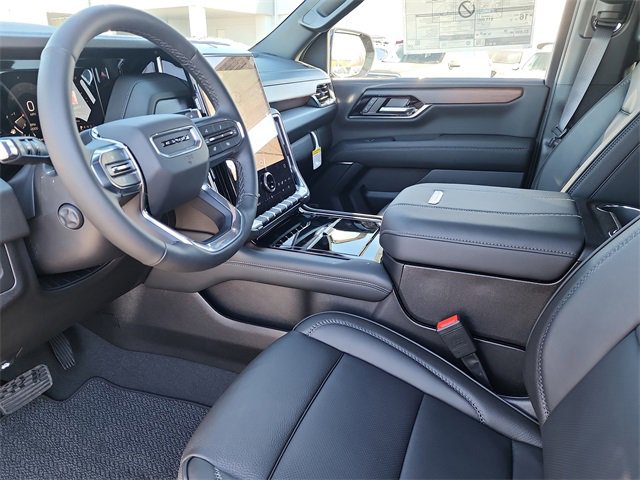 New 2026 GMC Yukon Denali image 12