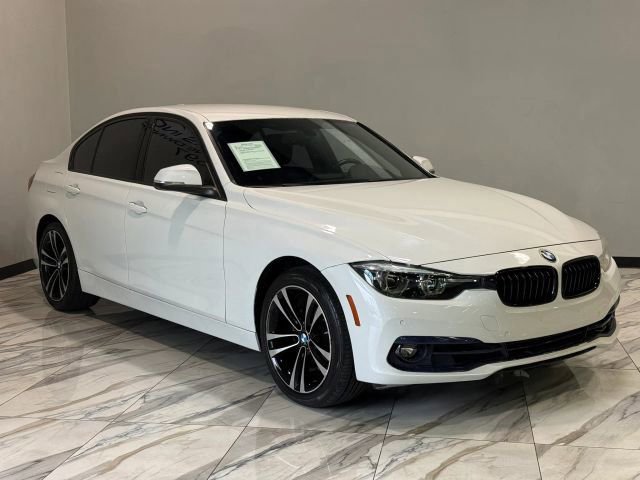 Used 2018 BMW 330i Sedan w/ Shadow Sport Edition RWD image 4