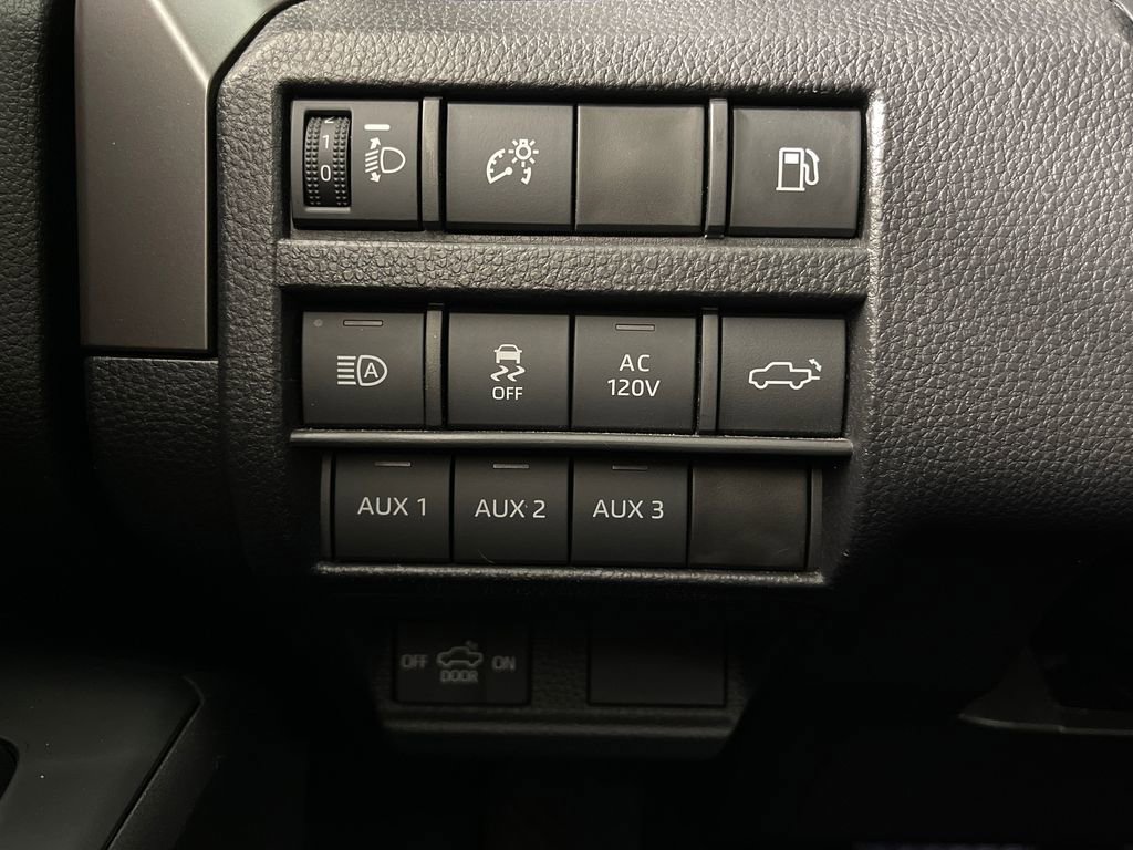 Certified 2025 Toyota Tacoma TRD Off-Road w/ TRD Off Road Premium Package AWD/4WD image 28