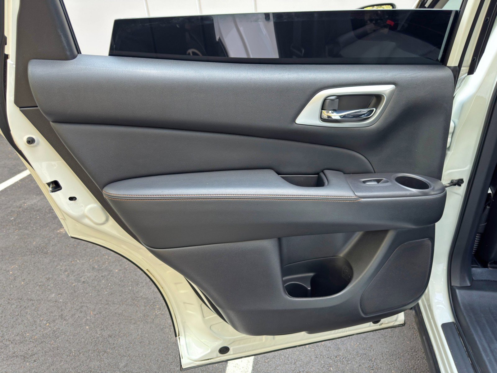 Used 2020 Nissan Pathfinder SV w/ Rock Creek Edition image 39