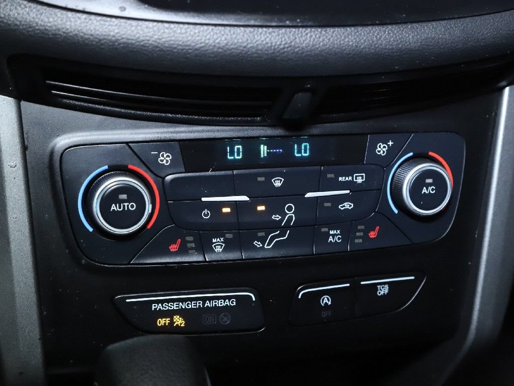 Used 2019 Ford Escape SE FWD image 26