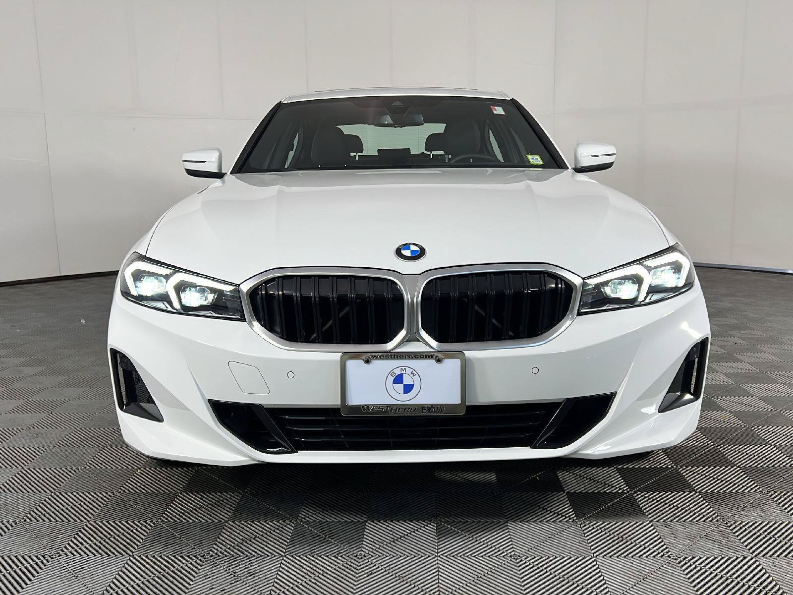 New 2026 BMW 330i xDrive Sedan AWD/4WD image 7