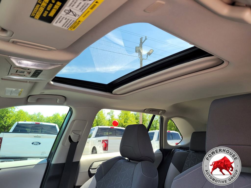 Used 2023 Toyota RAV4 XLE w/ Convenience Package FWD image 25