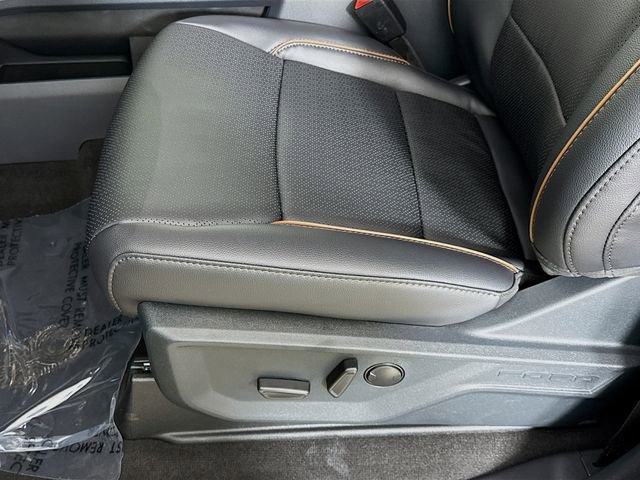 New 2026 Ford F250 Lariat w/ Chrome Package image 20