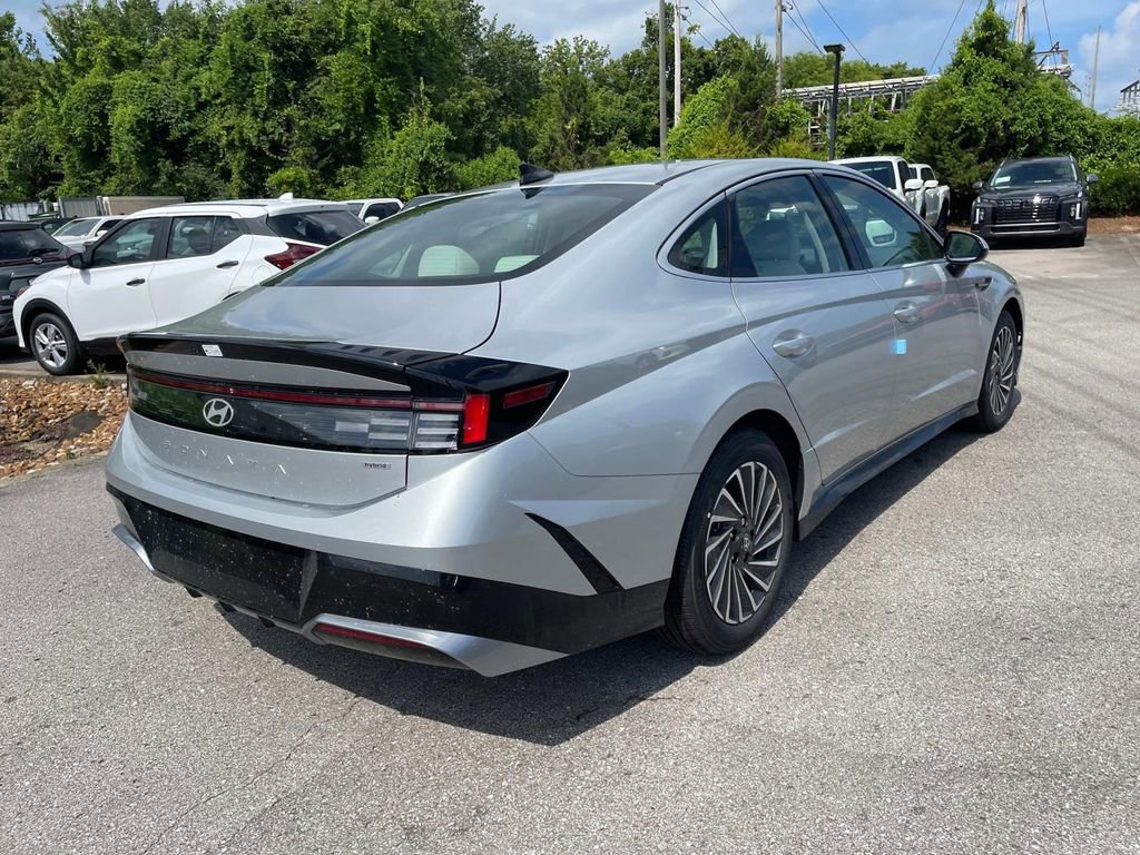 New 2025 Hyundai Sonata SEL image 7