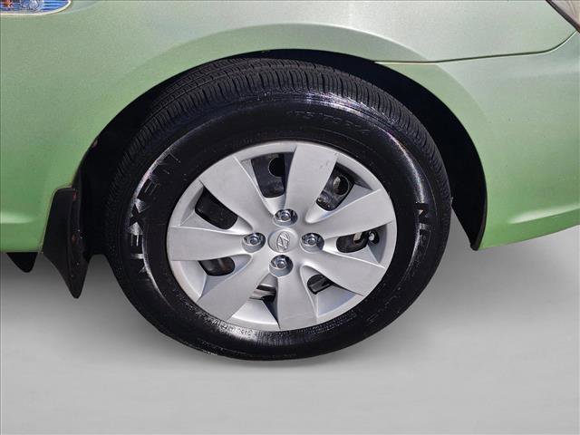 Used 2009 Hyundai Accent GS w/ Popular Equipment Pkg 2 image 9