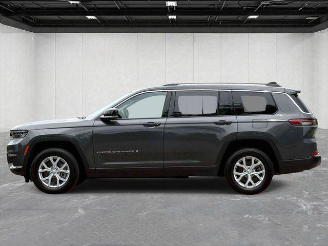 Certified 2022 Jeep Grand Cherokee L Limited AWD/4WD image 2