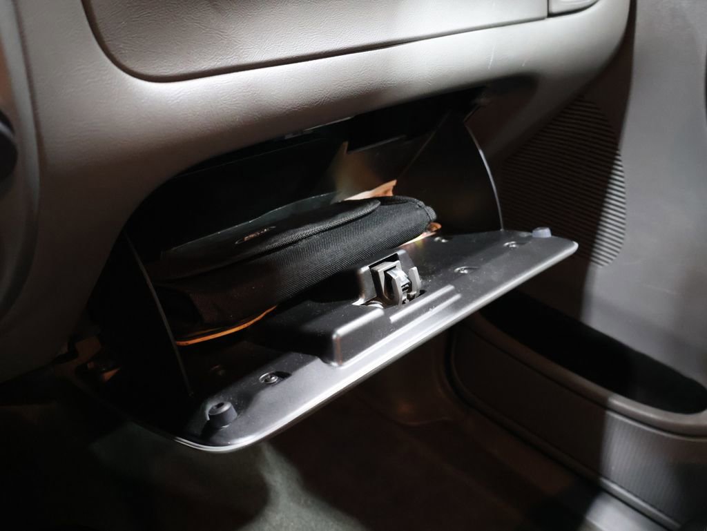 Used 2011 Ford Ranger XLT image 26