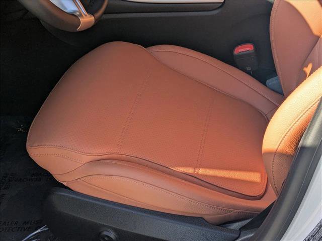 Used 2025 Mercedes-Benz C 300 C 300 image 8