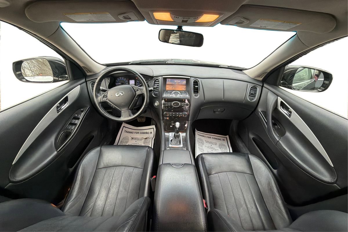 Used 2017 INFINITI QX50 AWD image 29