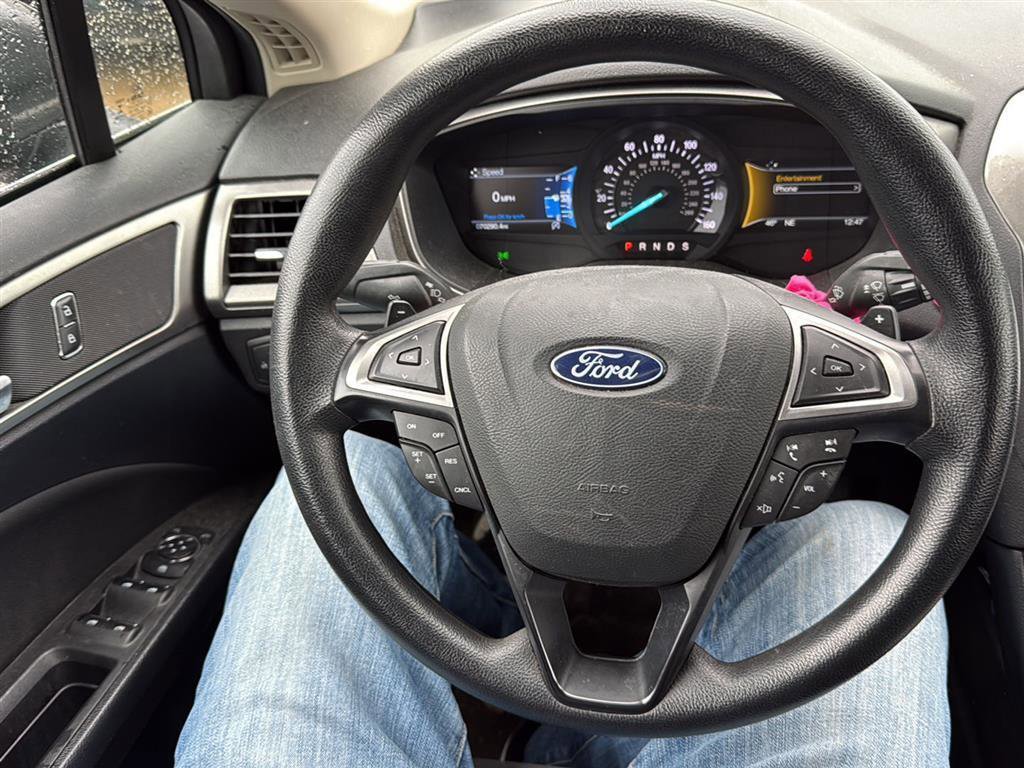 Used 2018 Ford Fusion SE w/ Fusion SE Technology Package image 7