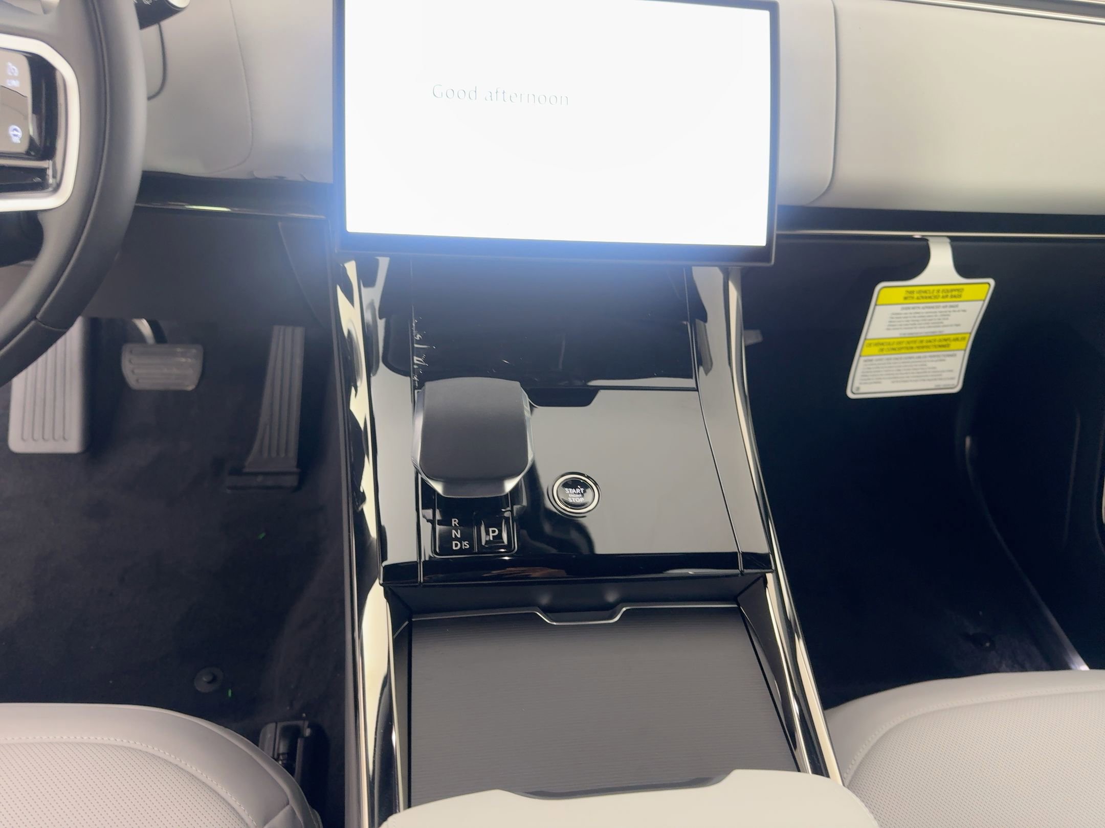 New 2025 Land Rover Range Rover Sport SE image 14